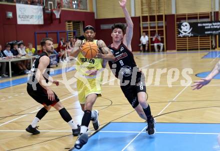Basketball 2. Liga 2024/2025. Playoffs. F2.   Woerthersee Piraten gegen Mistelbach Mustangs   Shawn L. Ray  (Piraten),   Maximilian Girschik (Mistelbach). Klagenfurt, am 1.5.2025.
Foto: Kuess


---
pressefotos, pressefotografie, kuess, qs, qspictures, sport, bild, bilder, bilddatenbank
