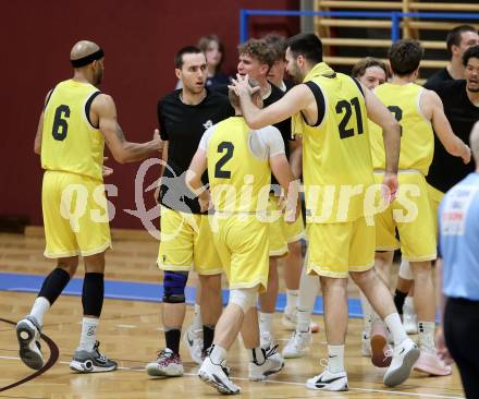 Basketball 2. Liga 2024/2025. Playoffs. F2.   Woerthersee Piraten gegen Mistelbach Mustangs   Jubel Piraten. Klagenfurt, am 1.5.2025.
Foto: Kuess


---
pressefotos, pressefotografie, kuess, qs, qspictures, sport, bild, bilder, bilddatenbank