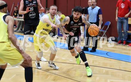 Basketball 2. Liga 2024/2025. Playoffs. F2.   Woerthersee Piraten gegen Mistelbach Mustangs   Tim Huber (Piraten),   Zdenek Nehyba (Mistelbach). Klagenfurt, am 1.5.2025.
Foto: Kuess


---
pressefotos, pressefotografie, kuess, qs, qspictures, sport, bild, bilder, bilddatenbank