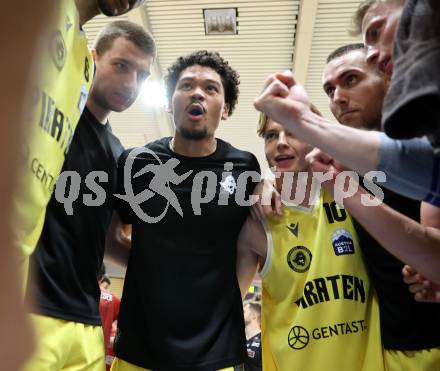 Basketball 2. Liga 2024/2025. Playoffs. F2.   Woerthersee Piraten gegen Mistelbach Mustangs   Jubel  (Piraten),  Klagenfurt, am 1.5.2025.
Foto: Kuess


---
pressefotos, pressefotografie, kuess, qs, qspictures, sport, bild, bilder, bilddatenbank