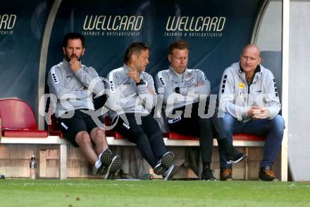 FFussball Bundesliga. SK Austria Klagenfurt gegen WSG Tirol. Sandro Zakany, Co-Trainer Rolf Landerl, Co-Trainer Martin Lassnig, Trainer Carsten Jancker (Austria Klagenfurt),   Klagenfurt, am 10.5.2025.
Foto: Kuess
www.qspictures.net
---
pressefotos, pressefotografie, kuess, qs, qspictures, sport, bild, bilder, bilddatenbank