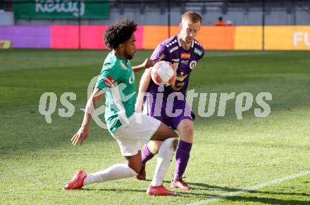 FFussball Bundesliga. SK Austria Klagenfurt gegen WSG Tirol. Christopher Cvetko,  (Austria Klagenfurt), Quincy Butler  (Tirol). Klagenfurt, am 10.5.2025.
Foto: Kuess
www.qspictures.net
---
pressefotos, pressefotografie, kuess, qs, qspictures, sport, bild, bilder, bilddatenbank