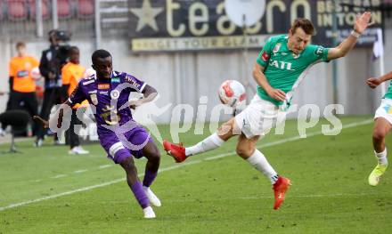 FFussball Bundesliga. SK Austria Klagenfurt gegen WSG Tirol.  Solomon Bonnah,  (Austria Klagenfurt), Johannes Naschberger  (Tirol). Klagenfurt, am 10.5.2025.
Foto: Kuess
www.qspictures.net
---
pressefotos, pressefotografie, kuess, qs, qspictures, sport, bild, bilder, bilddatenbank