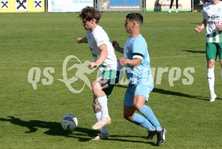 Fussball Kaerntner Liga. Bleiburg gegen Voelkermarkt. Lazar Gacic  (Bleiburg),  Raphael Lukas Kulterer  (Voelkermarkt). Bleiburg, am 17.5.2025.
Foto: Kuess
---
pressefotos, pressefotografie, kuess, qs, qspictures, sport, bild, bilder, bilddatenbank