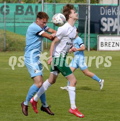 Fussball Kaerntner Liga. Bleiburg gegen Voelkermarkt.  Marcel Florian Primozic (Bleiburg),  Mario Michael Kuester  (Voelkermarkt). Bleiburg, am 17.5.2025.
Foto: Kuess
---
pressefotos, pressefotografie, kuess, qs, qspictures, sport, bild, bilder, bilddatenbank