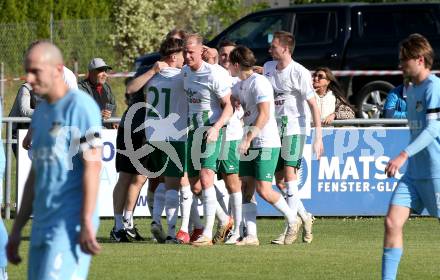 Fussball Kaerntner Liga. Bleiburg gegen Voelkermarkt.  Torjubel   (Voelkermarkt). Bleiburg, am 17.5.2025.
Foto: Kuess
---
pressefotos, pressefotografie, kuess, qs, qspictures, sport, bild, bilder, bilddatenbank