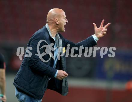Fussball Bundesliga. SK Austria Klagenfurt gegen Hartberg. Trainer Carsten Jancker (SK Austria Klagenfurt). Klagenfurt, am 23.5.2025.
Foto: Kuess
www.qspictures.net
---
pressefotos, pressefotografie, kuess, qs, qspictures, sport, bild, bilder, bilddatenbank