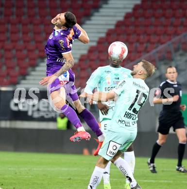 Fussball Bundesliga. SK Austria Klagenfurt gegen TSV Hartberg. David Toshevski (SK Austria Klagenfurt), Raphael Hofer (Hartberg). Klagenfurt, am 23.5.2025.
Foto: Kuess
www.qspictures.net
---
pressefotos, pressefotografie, kuess, qs, qspictures, sport, bild, bilder, bilddatenbank