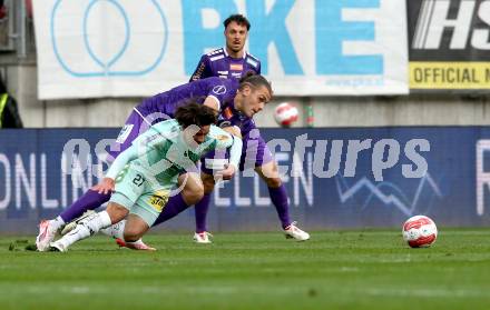 Fussball Bundesliga. SK Austria Klagenfurt gegen TSV Hartberg. Niklas Szerencsi (SK Austria Klagenfurt),  Dominik Prokop (Hartberg). Klagenfurt, am 23.5.2025.
Foto: Kuess
www.qspictures.net
---
pressefotos, pressefotografie, kuess, qs, qspictures, sport, bild, bilder, bilddatenbank