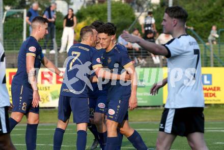Fussball KÃ¤rntner Liga. Spittal gegen Velden.  Torjubel Mario Kroepfl, Alessandro Kiko  (Velden). Spittal, am 5.6.2025.
Foto: Kuess
---
pressefotos, pressefotografie, kuess, qs, qspictures, sport, bild, bilder, bilddatenbank