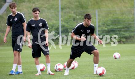 Fussball 2. Liga. Training SK Austria Klagenfurt. Adem Mustafic. Klagenfurt, am 16.6.2025.
Foto: Kuess
---
pressefotos, pressefotografie, kuess, qs, qspictures, sport, bild, bilder, bilddatenbank
