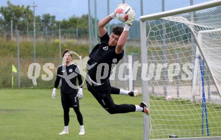 Fussball 2. Liga. Training SK Austria Klagenfurt.  Alexander Turkin. Klagenfurt, am 16.6.2025.
Foto: Kuess
---
pressefotos, pressefotografie, kuess, qs, qspictures, sport, bild, bilder, bilddatenbank