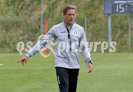 Fussball 2. Liga. Training SK Austria Klagenfurt.  Trainer Rolf Landerl. Klagenfurt, am 16.6.2025.
Foto: Kuess
---
pressefotos, pressefotografie, kuess, qs, qspictures, sport, bild, bilder, bilddatenbank