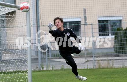 Fussball 2. Liga. Training SK Austria Klagenfurt.  Kevin Zesch. Klagenfurt, am 16.6.2025.
Foto: Kuess
---
pressefotos, pressefotografie, kuess, qs, qspictures, sport, bild, bilder, bilddatenbank