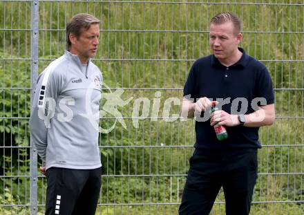 Fussball 2. Liga. Training SK Austria Klagenfurt. Trainer Rolf Landerl, Geschaeftsfuehrer Sport Mario Brkljaca. Klagenfurt, am 16.6.2025.
Foto: Kuess
---
pressefotos, pressefotografie, kuess, qs, qspictures, sport, bild, bilder, bilddatenbank