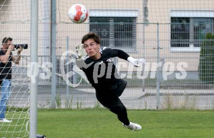 Fussball 2. Liga. Training SK Austria Klagenfurt.  Kevin Zesch. Klagenfurt, am 16.6.2025.
Foto: Kuess
---
pressefotos, pressefotografie, kuess, qs, qspictures, sport, bild, bilder, bilddatenbank