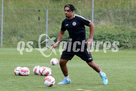 Fussball 2. Liga. Training SK Austria Klagenfurt.  Naldo Aparecido Rodrigues. Klagenfurt, am 16.6.2025.
Foto: Kuess
---
pressefotos, pressefotografie, kuess, qs, qspictures, sport, bild, bilder, bilddatenbank