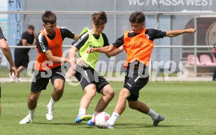 Fussball 2. Liga. Training SK Austria Klagenfurt.  Adem Mustafic, Dino Delic. Klagenfurt, am 16.6.2025.
Foto: Kuess
---
pressefotos, pressefotografie, kuess, qs, qspictures, sport, bild, bilder, bilddatenbank