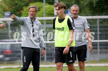 Fussball 2. Liga. Training SK Austria Klagenfurt.  Trainer Rolf Landerl, Co-Trainer Guido Frank. Klagenfurt, am 16.6.2025.
Foto: Kuess
---
pressefotos, pressefotografie, kuess, qs, qspictures, sport, bild, bilder, bilddatenbank