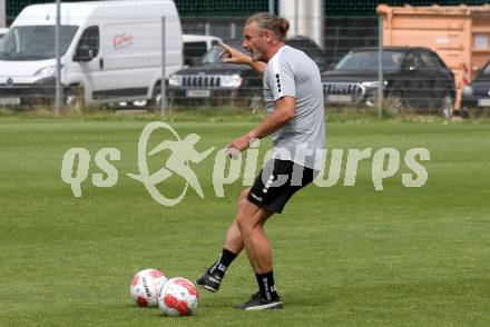 Fussball 2. Liga. Training SK Austria Klagenfurt.  Co-Trainer Guido Frank. Klagenfurt, am 16.6.2025.
Foto: Kuess
---
pressefotos, pressefotografie, kuess, qs, qspictures, sport, bild, bilder, bilddatenbank