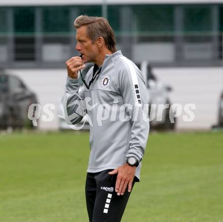 Fussball 2. Liga. Training SK Austria Klagenfurt.  Trainer Rolf Landerl. Klagenfurt, am 16.6.2025.
Foto: Kuess
---
pressefotos, pressefotografie, kuess, qs, qspictures, sport, bild, bilder, bilddatenbank