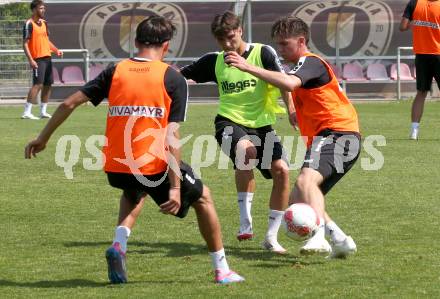 Fussball 2. Liga. Training SK Austria Klagenfurt. Tristan Schoppitsch, Matthias Dollinger . Klagenfurt, am 23.6.2025.
Foto: Kuess
---
pressefotos, pressefotografie, kuess, qs, qspictures, sport, bild, bilder, bilddatenbank