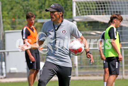 Fussball 2. Liga. Training SK Austria Klagenfurt. Trainer Rolf Landerl. Klagenfurt, am 23.6.2025.
Foto: Kuess
---
pressefotos, pressefotografie, kuess, qs, qspictures, sport, bild, bilder, bilddatenbank