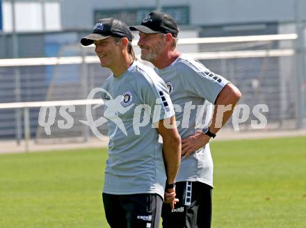Fussball 2. Liga. Training SK Austria Klagenfurt.   Trainer Rolf Landerl, Co-Trainer Guido Frank. Klagenfurt, am 23.6.2025.
Foto: Kuess
---
pressefotos, pressefotografie, kuess, qs, qspictures, sport, bild, bilder, bilddatenbank