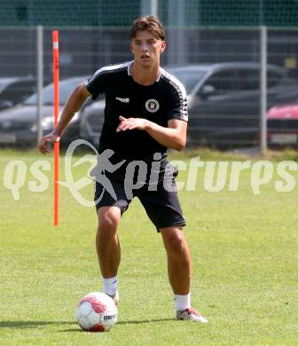 Fussball 2. Liga. Training SK Austria Klagenfurt.  Matteo Kitz. Klagenfurt, am 23.6.2025.
Foto: Kuess
---
pressefotos, pressefotografie, kuess, qs, qspictures, sport, bild, bilder, bilddatenbank