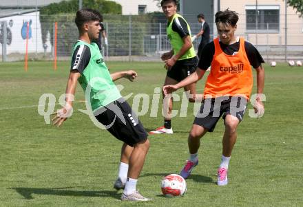 Fussball 2. Liga. Training SK Austria Klagenfurt. Dino Delic, Armin Karic . Klagenfurt, am 23.6.2025.
Foto: Kuess
---
pressefotos, pressefotografie, kuess, qs, qspictures, sport, bild, bilder, bilddatenbank