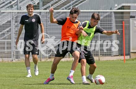 Fussball 2. Liga. Training SK Austria Klagenfurt. Dino Delic. Klagenfurt, am 23.6.2025.
Foto: Kuess
---
pressefotos, pressefotografie, kuess, qs, qspictures, sport, bild, bilder, bilddatenbank