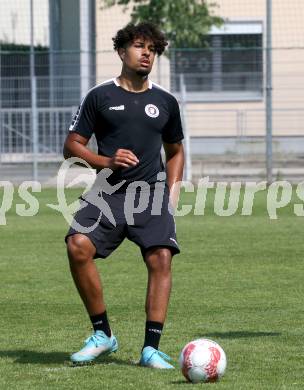 Fussball 2. Liga. Training SK Austria Klagenfurt.  Naldo Aparecido Rodrigues . Klagenfurt, am 23.6.2025.
Foto: Kuess
---
pressefotos, pressefotografie, kuess, qs, qspictures, sport, bild, bilder, bilddatenbank