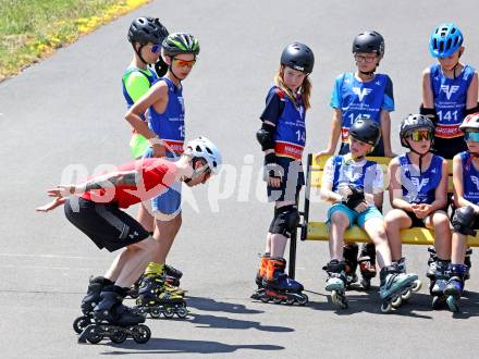 Schi Nordisch. Schispringen. Kinder Schanzencamp. Jan Hoerl. Villach, am 21.6.2025.
Foto: Kuess
www.qspictures.net
---
pressefotos, pressefotografie, kuess, qs, qspictures, sport, bild, bilder, bilddatenbank
