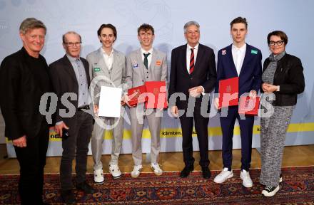 Empfang und Ehrung von Kaerntens erfolgreichen Wintersportlerinnen und -sportlern. Arno Arthofer, Markus Mueller, Daniel Tschofenig,  LH Peter Kaiser, Maximilian Ortner, LR.in Beate Prettner. Klagenfurt, am 7.4.2025.
Foto: Kuess
www.qspictures.net
---
pressefotos, pressefotografie, kuess, qs, qspictures, sport, bild, bilder, bilddatenbank