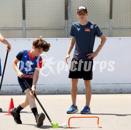Schi Nordisch. Schispringen. Kinder Schanzencamp. Maximilian Ortner. Villach, am 21.6.2025.
Foto: Kuess
www.qspictures.net
---
pressefotos, pressefotografie, kuess, qs, qspictures, sport, bild, bilder, bilddatenbank