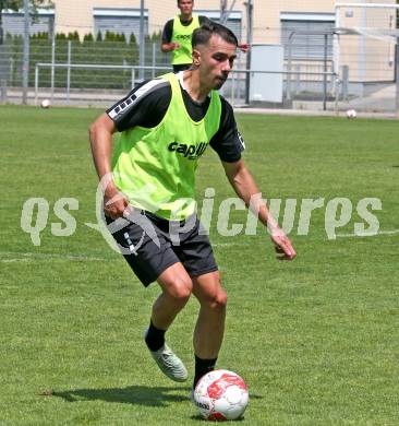 Fussball 2. Liga. Training SK Austria Klagenfurt. Mario Ljevar. Klagenfurt, am 23.6.2025.
Foto: Kuess
---
pressefotos, pressefotografie, kuess, qs, qspictures, sport, bild, bilder, bilddatenbank