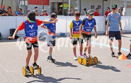 Schi Nordisch. Schispringen. Kinder Schanzencamp. Markus Mueller Villach, am 21.6.2025.
Foto: Kuess
www.qspictures.net
---
pressefotos, pressefotografie, kuess, qs, qspictures, sport, bild, bilder, bilddatenbank