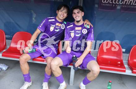 Fussball. Tag der offenen Tuer. Toshiaki Miyamoto, Almir Oda. Klagenfurt, am 12.7.2025.
Foto: Kuess
www.qspictures.net
---
pressefotos, pressefotografie, kuess, qs, qspictures, sport, bild, bilder, bilddatenbank