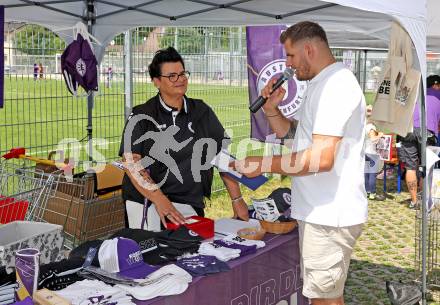 Fussball. Tag der offenen Tuer. Klagenfurt, am 12.7.2025.
Foto: Kuess
www.qspictures.net
---
pressefotos, pressefotografie, kuess, qs, qspictures, sport, bild, bilder, bilddatenbank