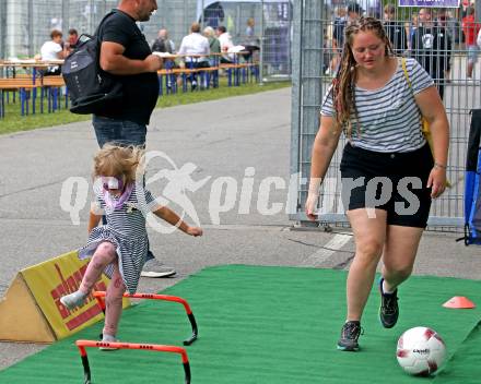 Fussball. Tag der offenen Tuer.   Klagenfurt, am 12.7.2025.
Foto: Kuess
www.qspictures.net
---
pressefotos, pressefotografie, kuess, qs, qspictures, sport, bild, bilder, bilddatenbank