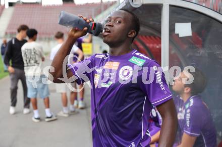 Fussball. Tag der offenen Tuer. Sekou Sagna. Klagenfurt, am 12.7.2025.
Foto: Kuess
www.qspictures.net
---
pressefotos, pressefotografie, kuess, qs, qspictures, sport, bild, bilder, bilddatenbank