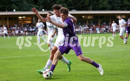 Fussball Testspiel. Velden gegen SK Austria Klagenfurt.  Alexander Kurz (Velden),   Matthias Dollinger (Klagenfurt). Velden, am 18.7.2025.
Foto: Kuess
www.qspictures.net
---
pressefotos, pressefotografie, kuess, qs, qspictures, sport, bild, bilder, bilddatenbank