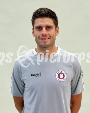 Fussball. 2. Liga. Mannschaftsfototermin SK Austria Klagenfurt . Tormanntrainer Marc Lamberger. Klagenfurt, am , am 17.7.2025.
Foto: Kuess
www.qspictures.net
---
pressefotos, pressefotografie, kuess, qs, qspictures, sport, bild, bilder, bilddatenbank
