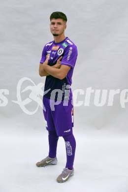 Fussball. 2. Liga. Mannschaftsfototermin SK Austria Klagenfurt. Dino Delic. Klagenfurt, am , am 17.7.2025.
Foto: Kuess
www.qspictures.net
---
pressefotos, pressefotografie, kuess, qs, qspictures, sport, bild, bilder, bilddatenbank