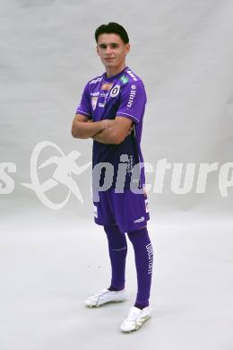 Fussball. 2. Liga. Mannschaftsfototermin SK Austria Klagenfurt. Armin Karic.   Klagenfurt, am , am 17.7.2025.
Foto: Kuess
www.qspictures.net
---
pressefotos, pressefotografie, kuess, qs, qspictures, sport, bild, bilder, bilddatenbank