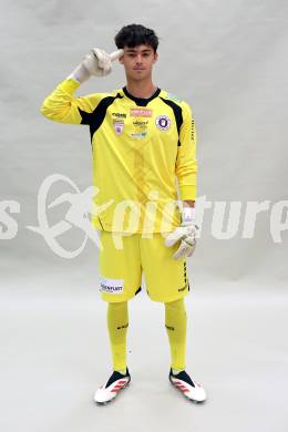 Fussball. 2. Liga. Mannschaftsfototermin SK Austria Klagenfurt. Jubel Alexander Turkin.  Klagenfurt, am , am 17.7.2025.
Foto: Kuess
www.qspictures.net
---
pressefotos, pressefotografie, kuess, qs, qspictures, sport, bild, bilder, bilddatenbank