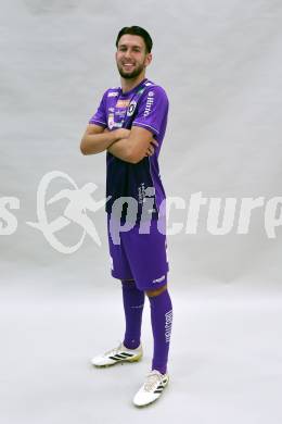 Fussball. 2. Liga. Mannschaftsfototermin SK Austria Klagenfurt. Adem Mustafic. Klagenfurt, am , am 17.7.2025.
Foto: Kuess
www.qspictures.net
---
pressefotos, pressefotografie, kuess, qs, qspictures, sport, bild, bilder, bilddatenbank