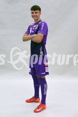 Fussball. 2. Liga. Mannschaftsfototermin SK Austria Klagenfurt. Denis Sinanovic. Klagenfurt, am , am 17.7.2025.
Foto: Kuess
www.qspictures.net
---
pressefotos, pressefotografie, kuess, qs, qspictures, sport, bild, bilder, bilddatenbank