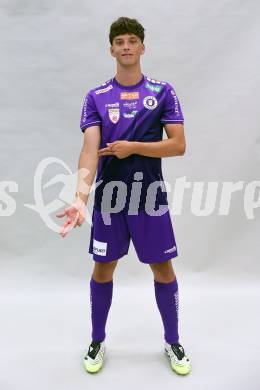 Fussball. 2. Liga. Mannschaftsfototermin SK Austria Klagenfurt. Jubel Matteo Kitz. Klagenfurt, am , am 17.7.2025.
Foto: Kuess
www.qspictures.net
---
pressefotos, pressefotografie, kuess, qs, qspictures, sport, bild, bilder, bilddatenbank