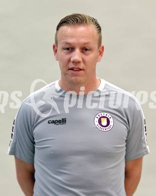 Fussball. 2. Liga. Mannschaftsfototermin SK Austria Klagenfurt . Geschaeftsfuehrer Sport Mario Brkljaca. Klagenfurt, am , am 17.7.2025.
Foto: Kuess
www.qspictures.net
---
pressefotos, pressefotografie, kuess, qs, qspictures, sport, bild, bilder, bilddatenbank